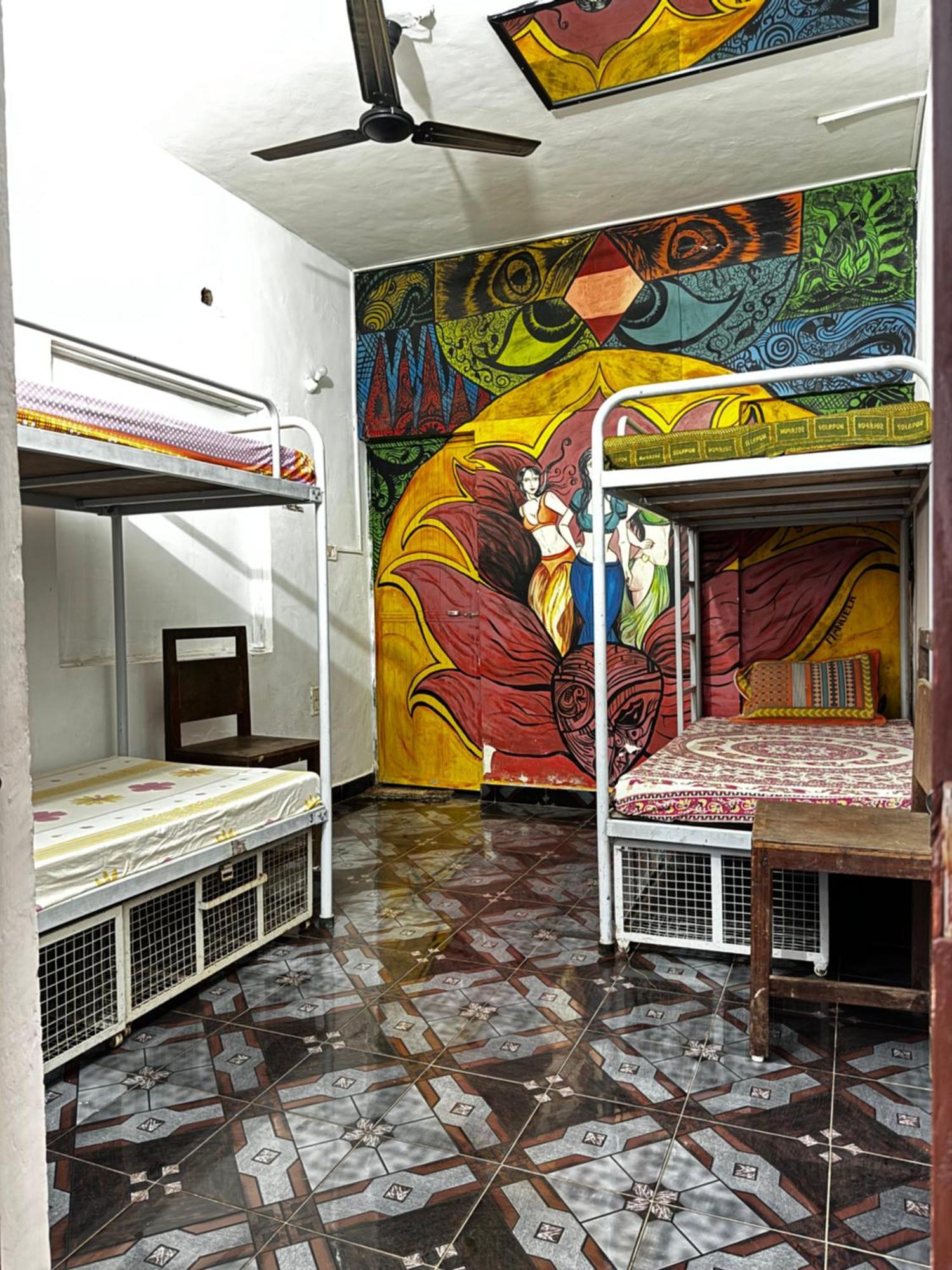 Alberts Place Hostel